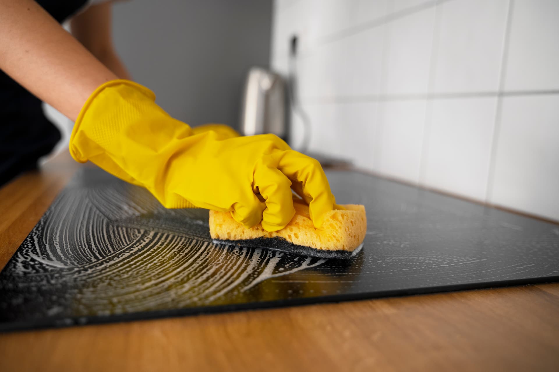 Deep Cleaning cleaning service in London - image 2